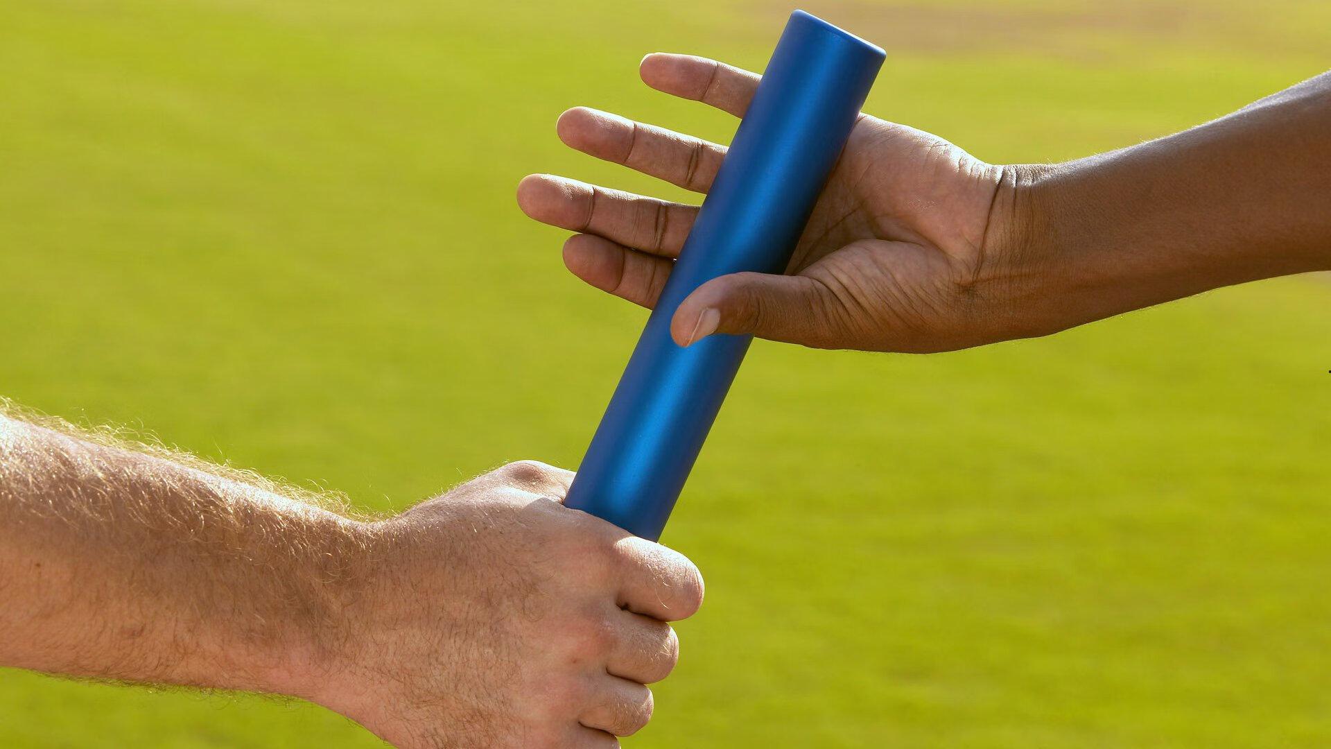 布兰登-波士顿告别NBA，转战欧洲篮坛！费内巴切官宣签下前快船锋线新星