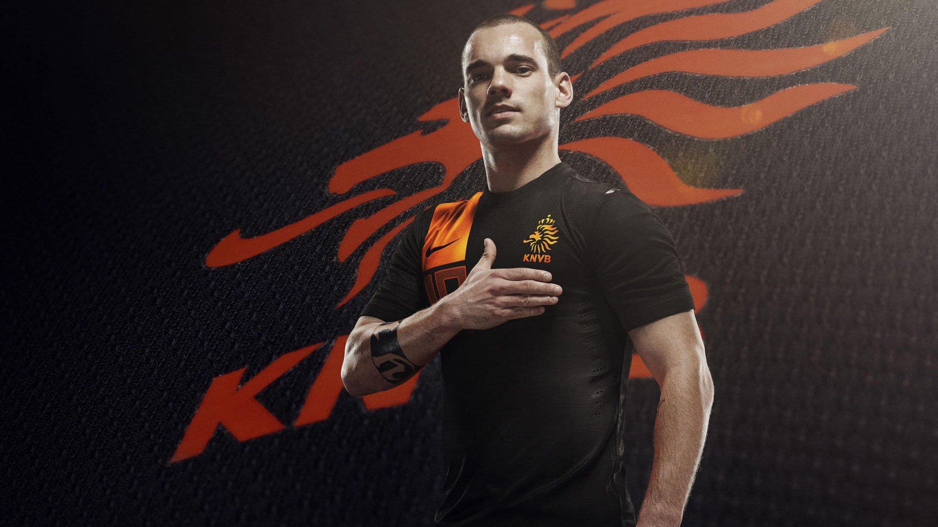 新赛季启航,主帅畅谈战术革新,核心球员宣誓冲击更高目标