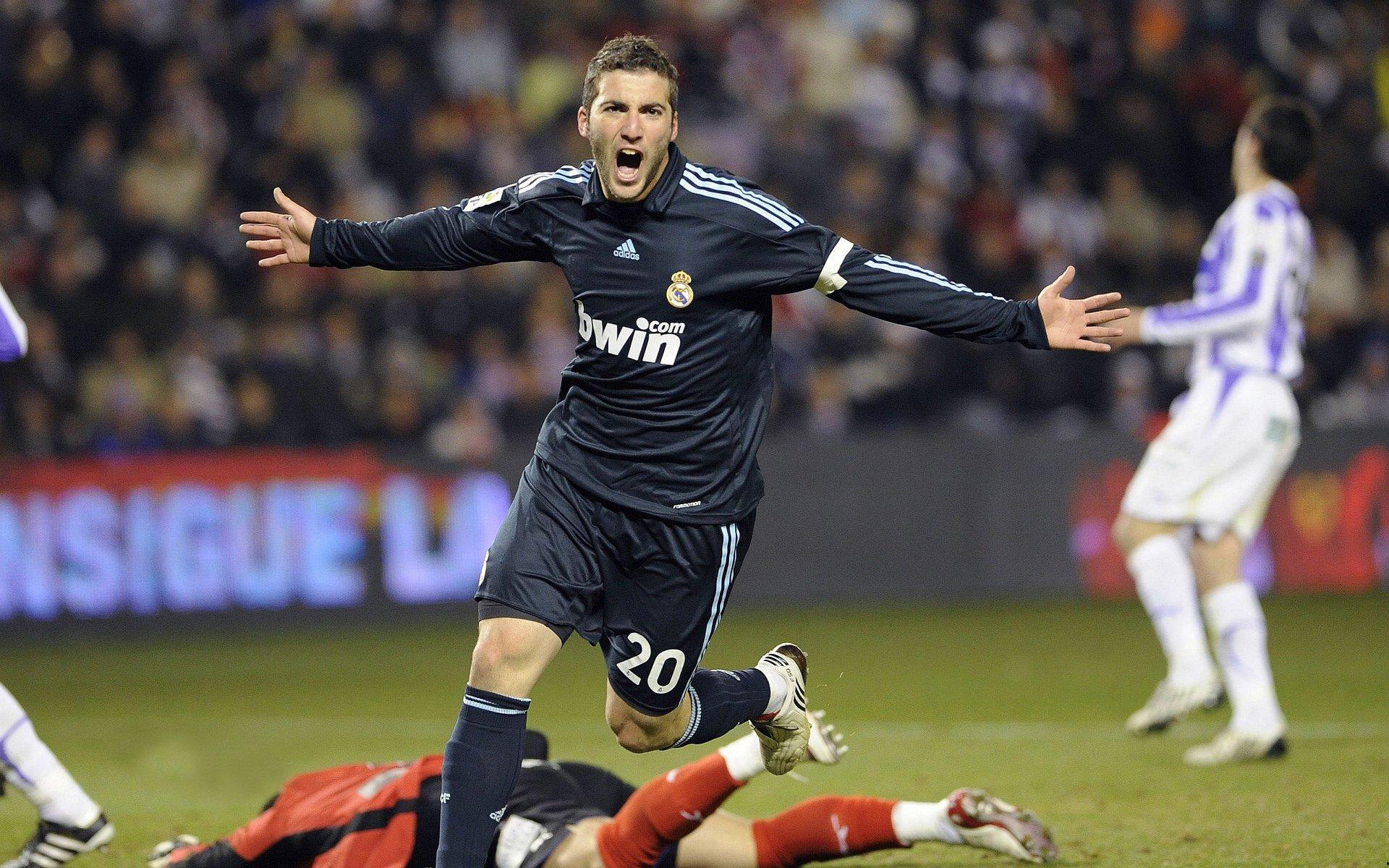 梁熙明,死掉的意大利,蓝衣军团灵魂迷失后的十字路口