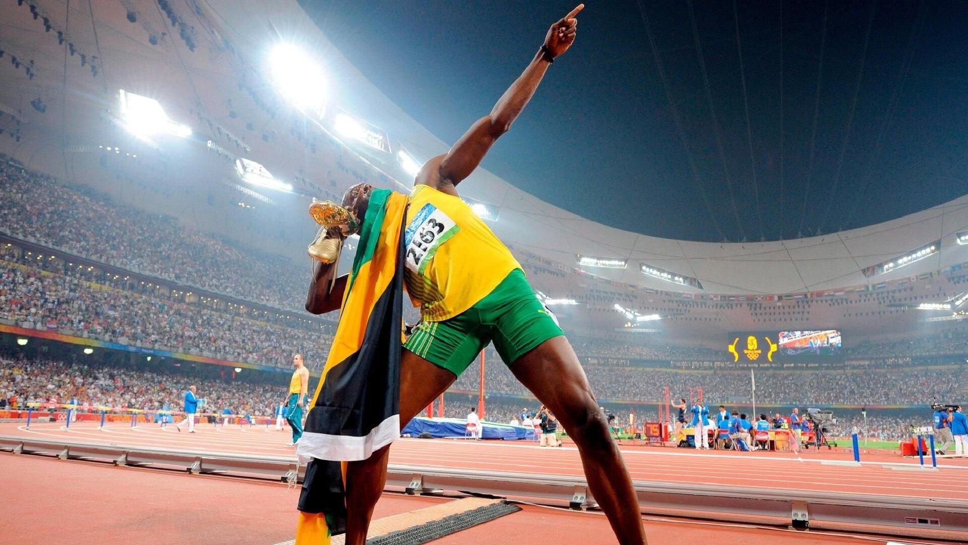 2012年的今天，梅西双响震诺坎普，巴萨欧冠经典战永载史册